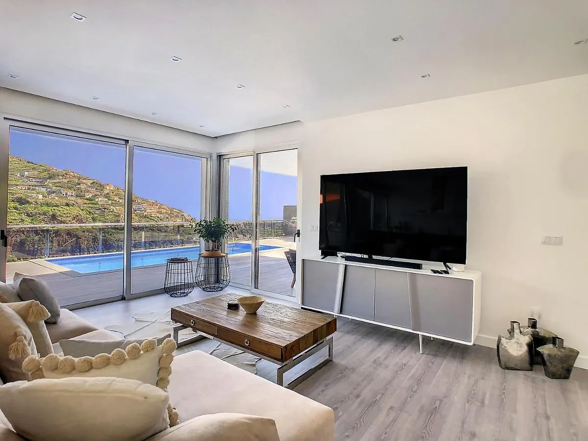 Wild River Villa By Lovelystay Ribeira Brava